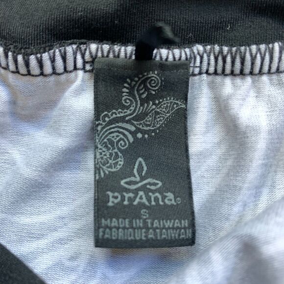 Prana Tiered Ruffle Skirt Black White Abstract Print Size Small Stretch Waist - Picture 3 of 7